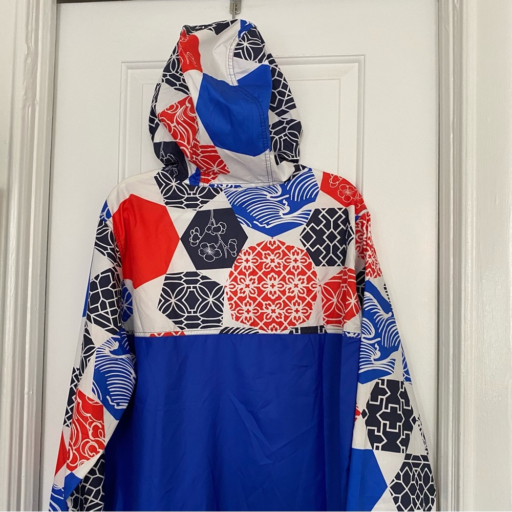 Men’s North Face Geometric Pattern Windbreaker - image 4